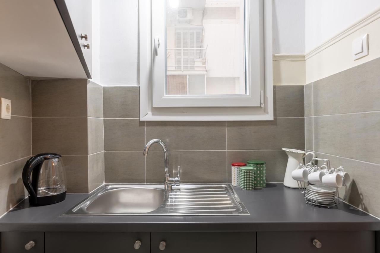 Apartamento Pink Flat Exarcheia Athens Netflix Exterior foto