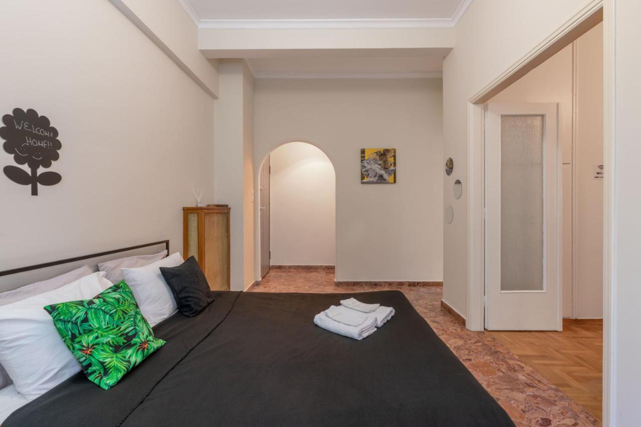 Apartamento Pink Flat Exarcheia Athens Netflix Exterior foto