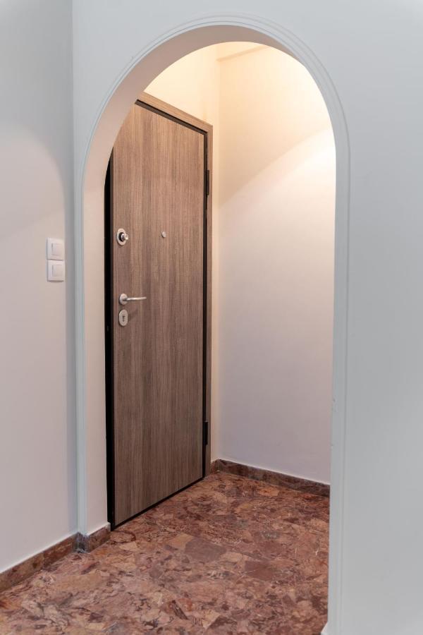 Apartamento Pink Flat Exarcheia Athens Netflix Exterior foto
